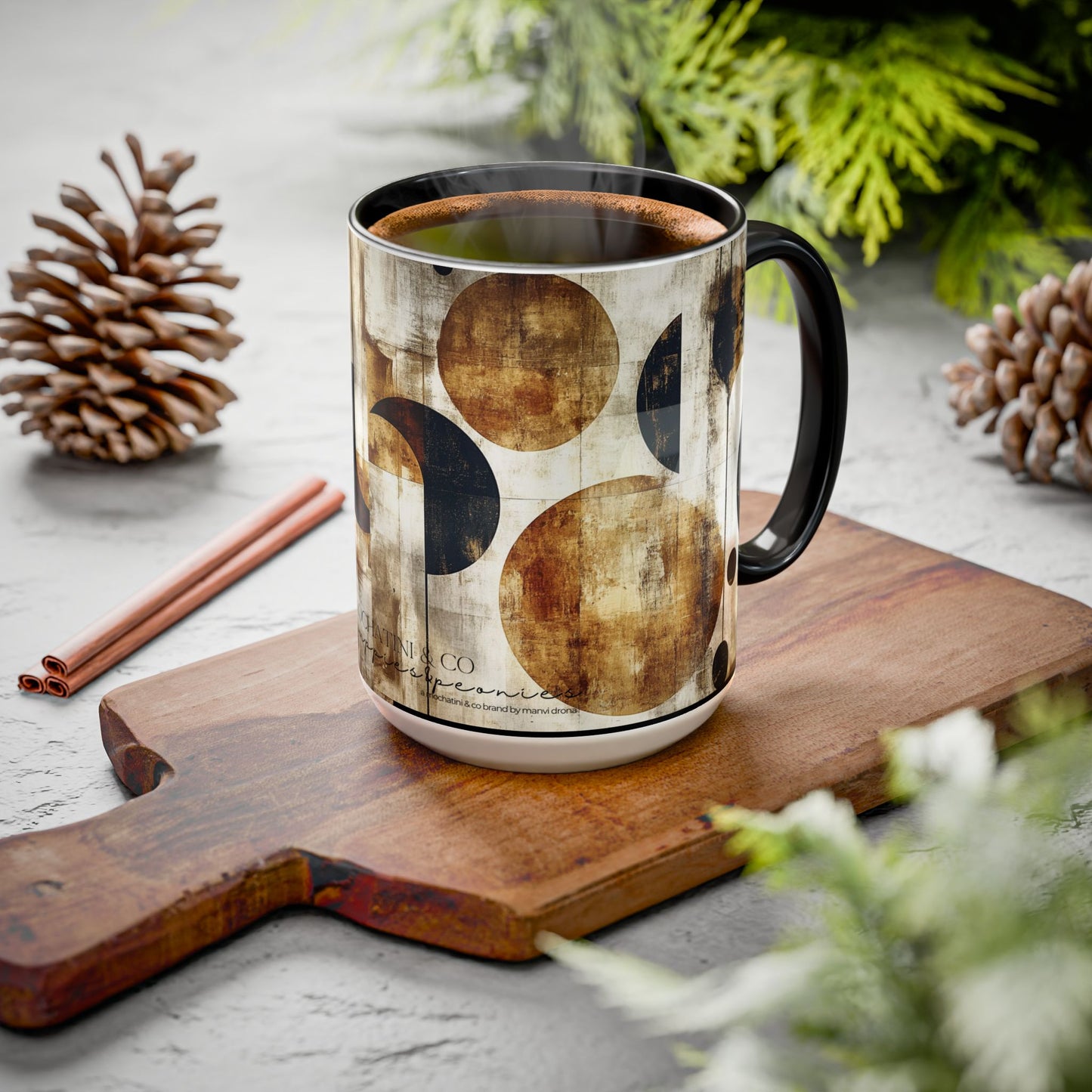 Saroj. Ceramic Gold Abstract Mug (15oz)